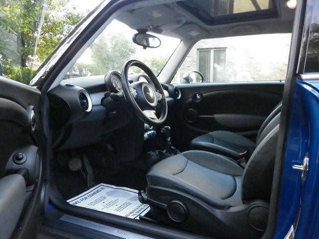 2007 Mini Cooper Base