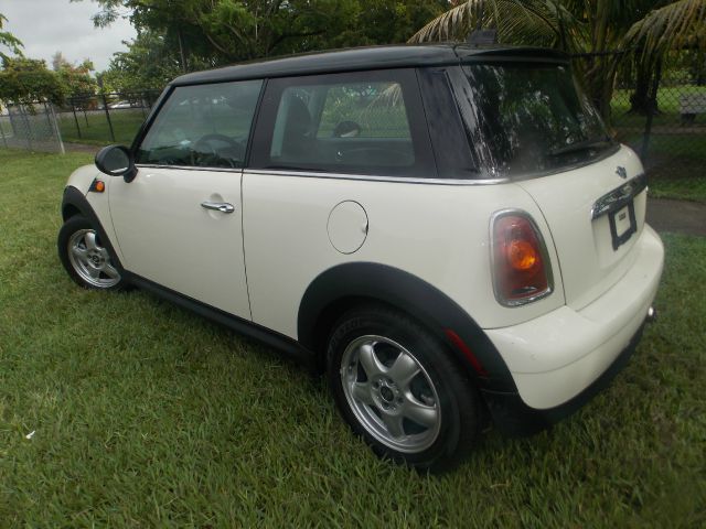 2007 Mini Cooper Base