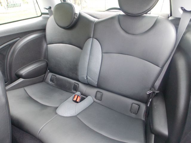 2007 Mini Cooper Base