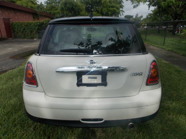 2007 Mini Cooper Base
