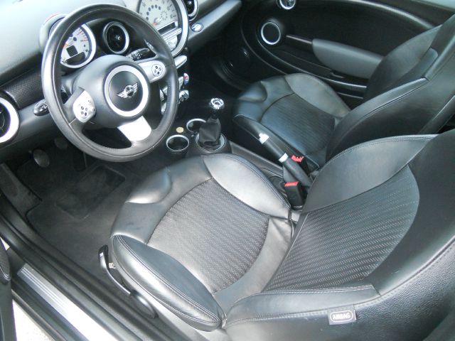 2007 Mini Cooper Base