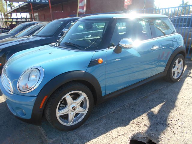 2008 Mini Cooper Base