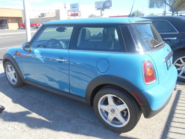 2008 Mini Cooper Base