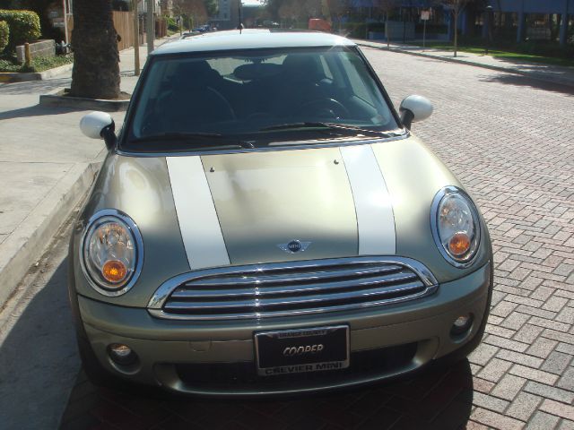 2008 Mini Cooper Base