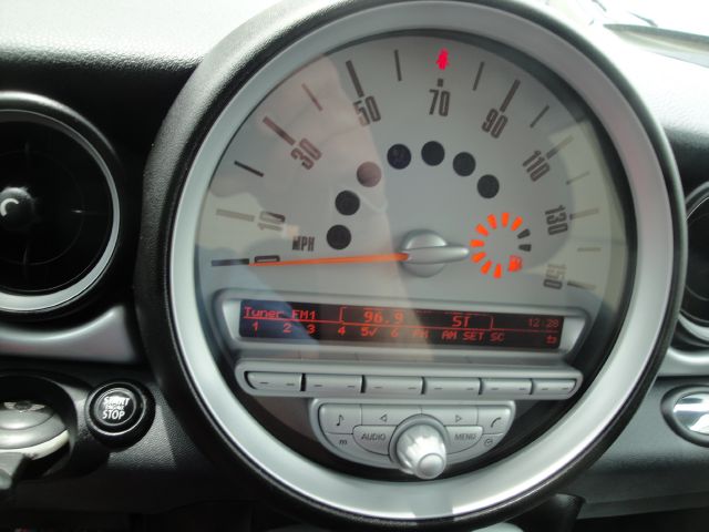 2008 Mini Cooper Base
