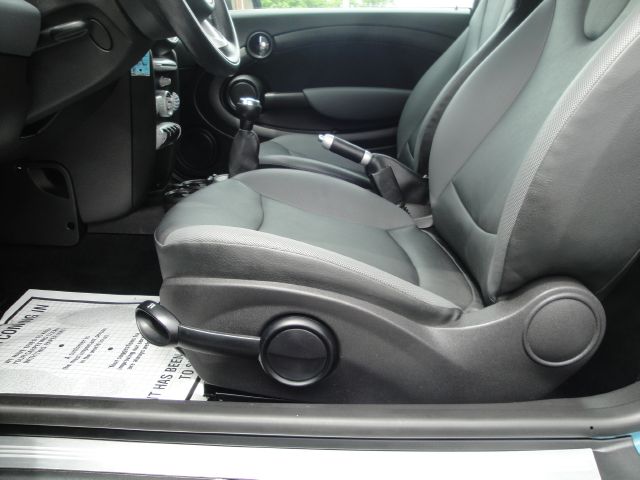 2008 Mini Cooper Base