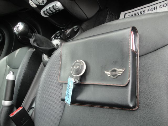 2008 Mini Cooper Base