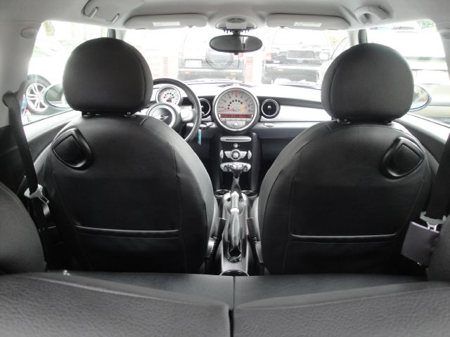 2008 Mini Cooper Base
