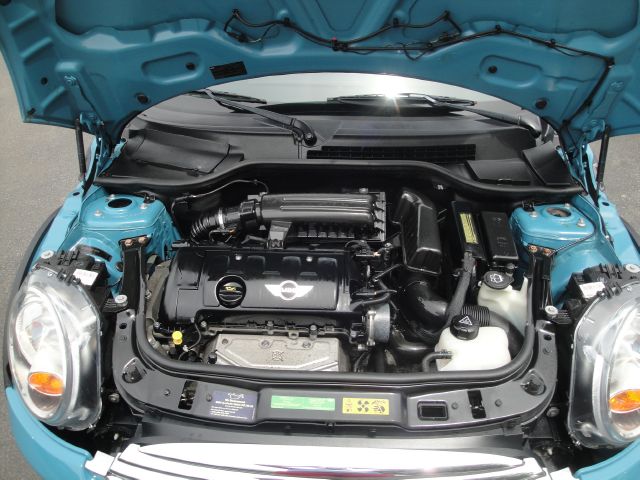 2008 Mini Cooper Base