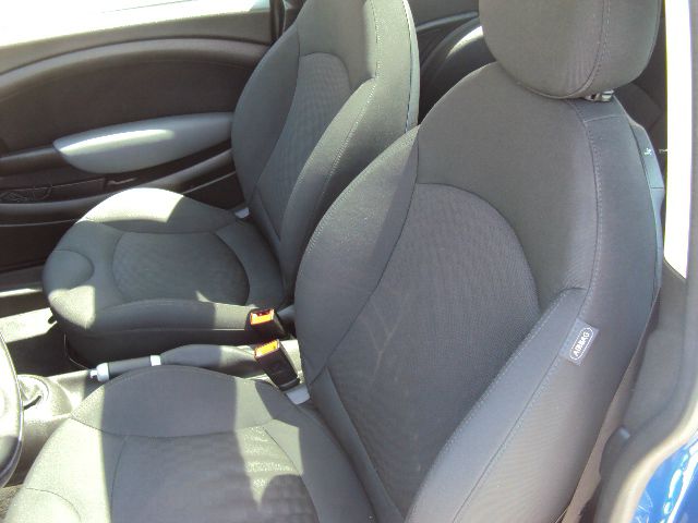 2008 Mini Cooper Base