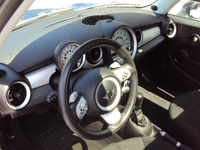 2008 Mini Cooper Base