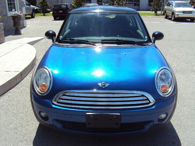 2008 Mini Cooper Base
