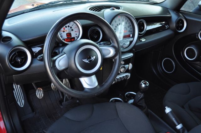 2009 Mini Cooper X S