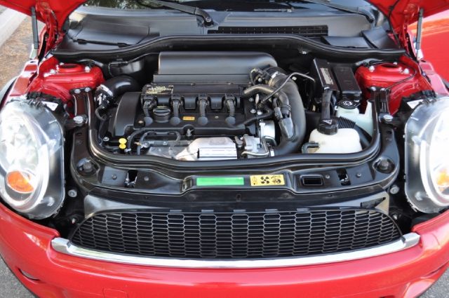 2009 Mini Cooper X S