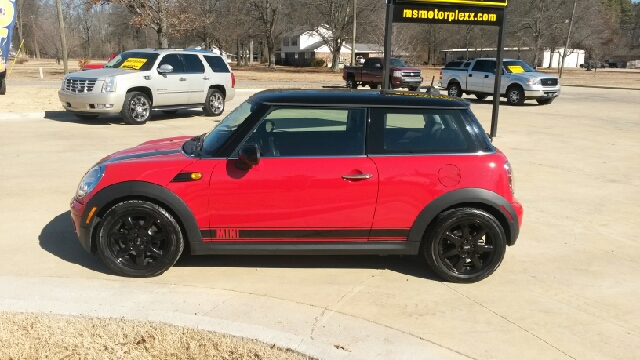 2009 Mini Cooper Base