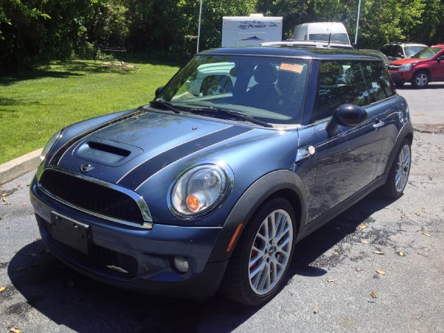2009 Mini Cooper X S