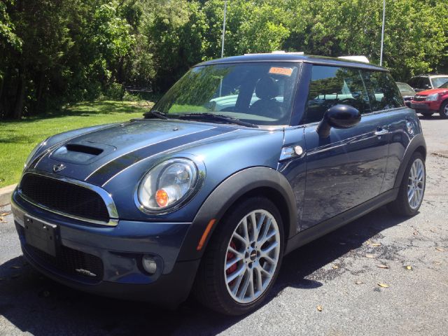 2009 Mini Cooper X S