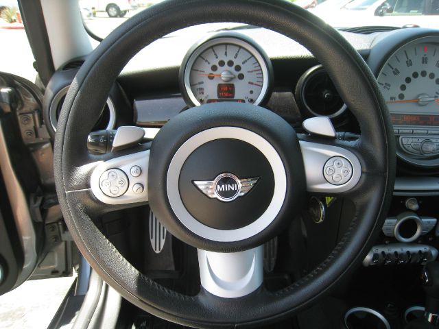 2009 Mini Cooper XR