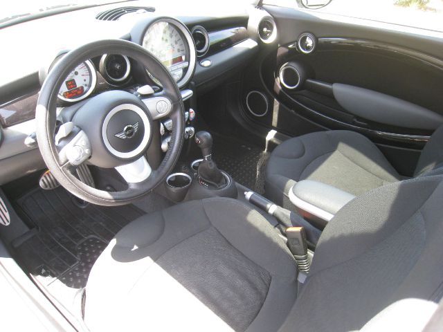 2009 Mini Cooper XR