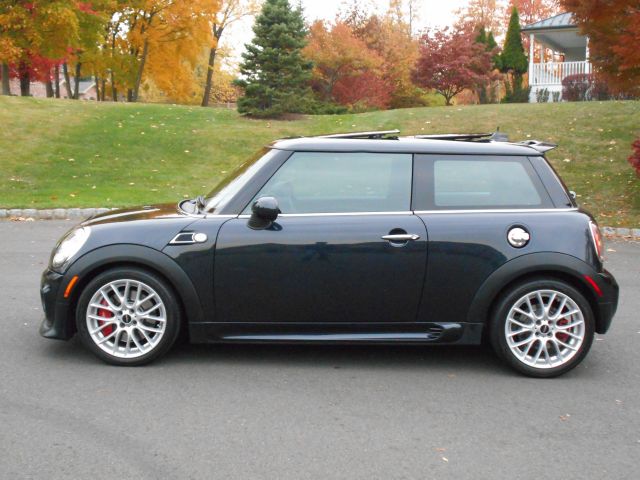 2009 Mini Cooper X S