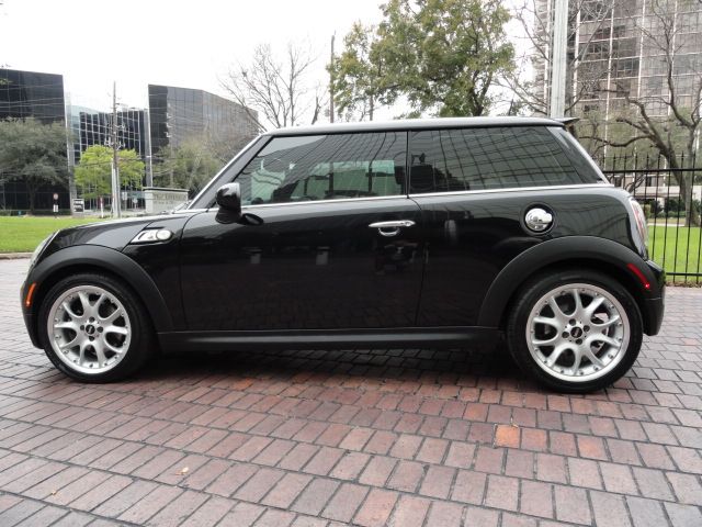 2009 Mini Cooper XR