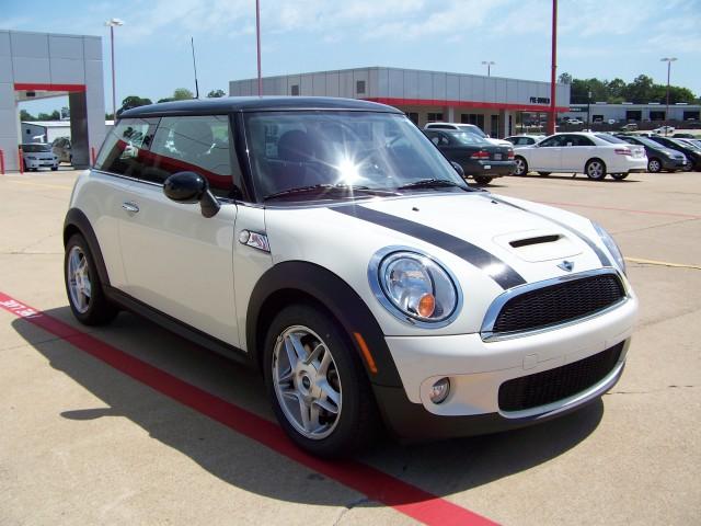 2009 Mini Cooper Premier AWD SUV