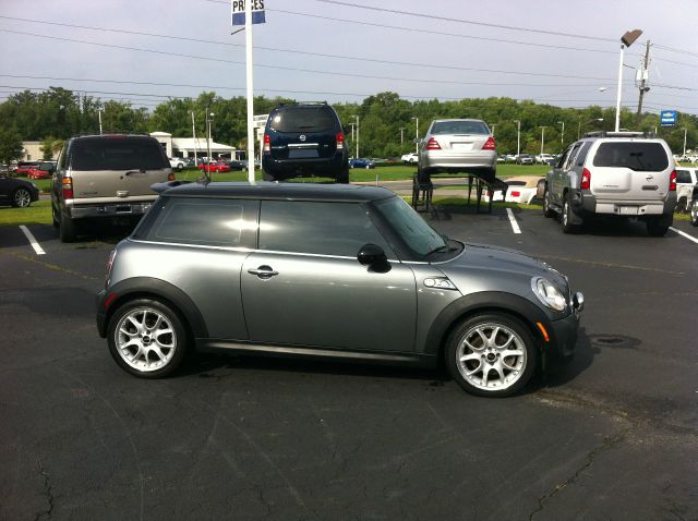 2009 Mini Cooper XR