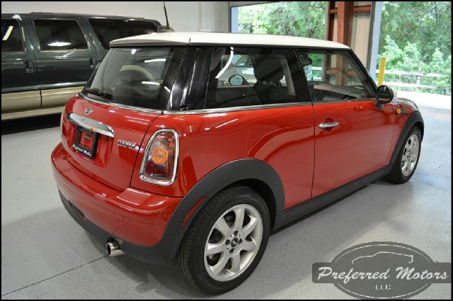 2010 Mini Cooper Base