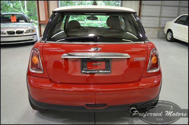 2010 Mini Cooper Base