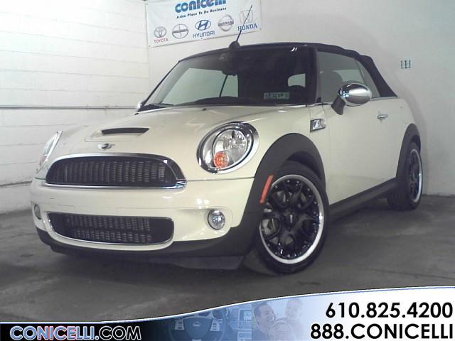 2010 Mini Cooper Front-wheel Drive