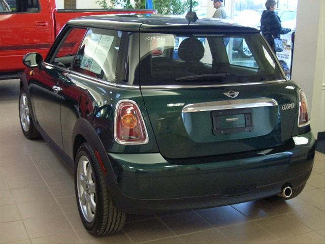 2010 Mini Cooper Base