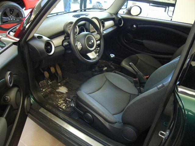 2010 Mini Cooper Base