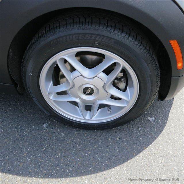 2010 Mini Cooper 4dr Luxury AWD