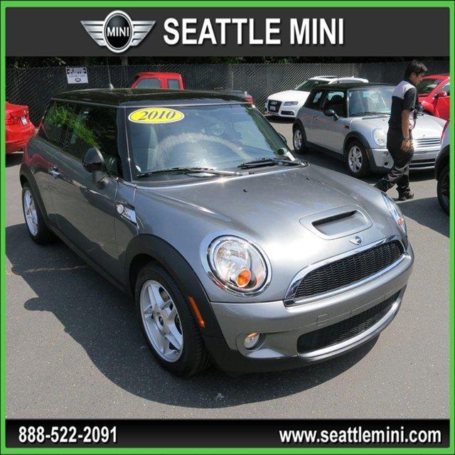 2010 Mini Cooper 4dr Luxury AWD