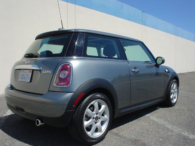 2010 Mini Cooper Unknown