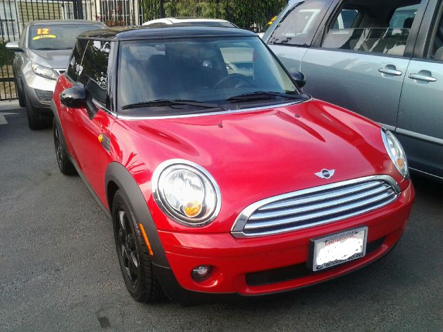 2010 Mini Cooper Base