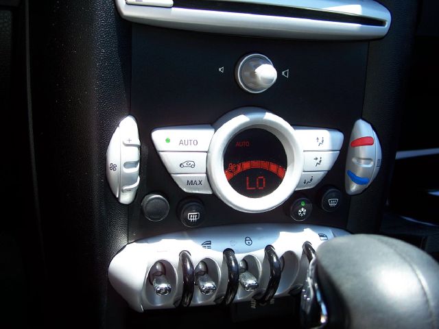 2010 Mini Cooper 1.8T Quattro