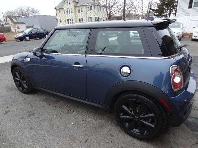 2011 Mini Cooper XR
