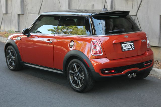 2011 Mini Cooper XR