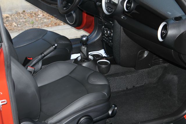 2011 Mini Cooper XR