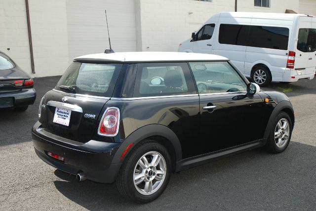 2012 Mini Cooper Base