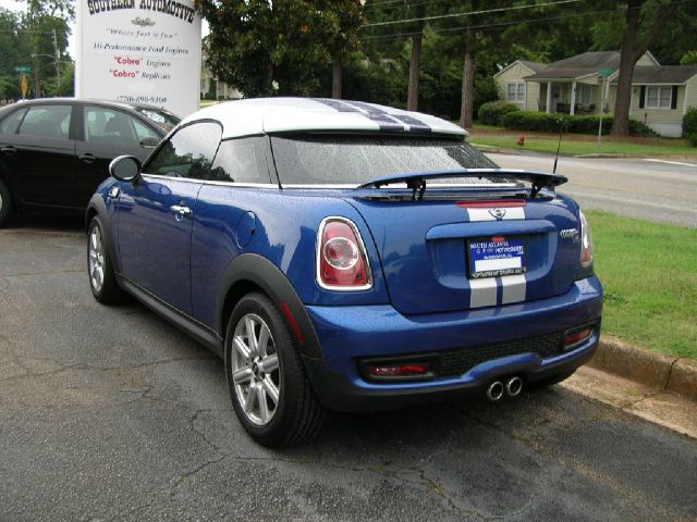 2012 Mini Cooper XR