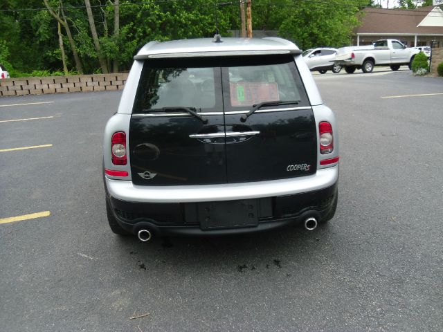2008 Mini Cooper Clubman XR