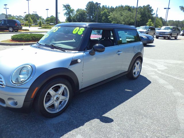 2008 Mini Cooper Clubman Base