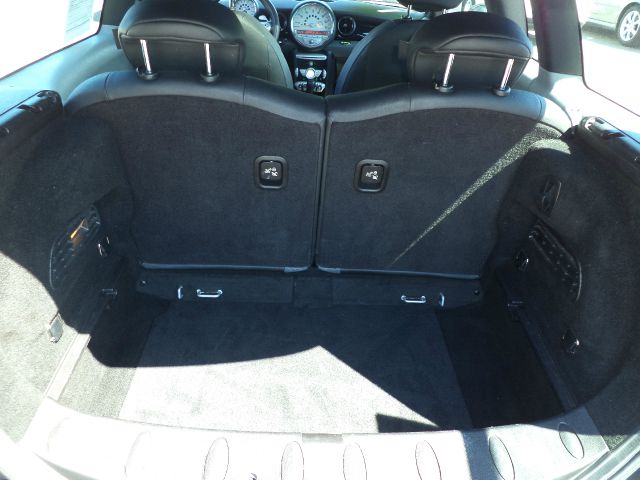 2008 Mini Cooper Clubman Base