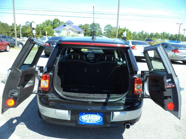 2008 Mini Cooper Clubman Base