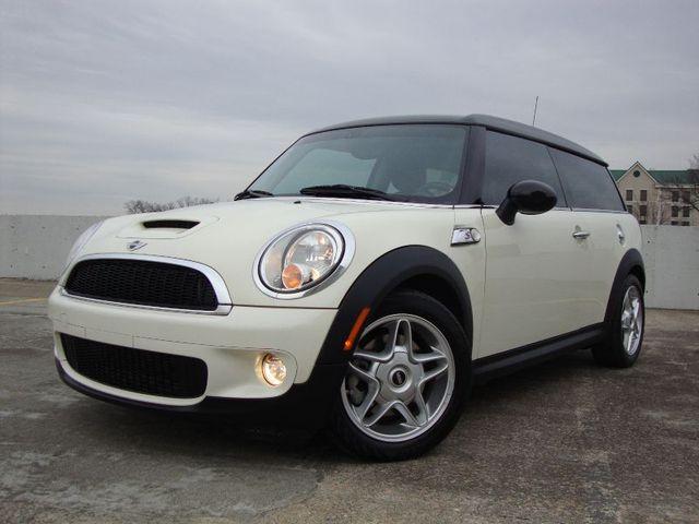 2008 Mini Cooper Clubman FWD SEL (cloth)