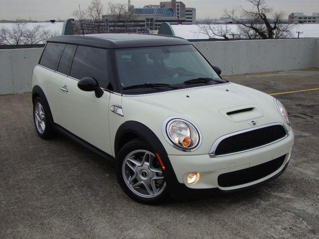 2008 Mini Cooper Clubman FWD SEL (cloth)