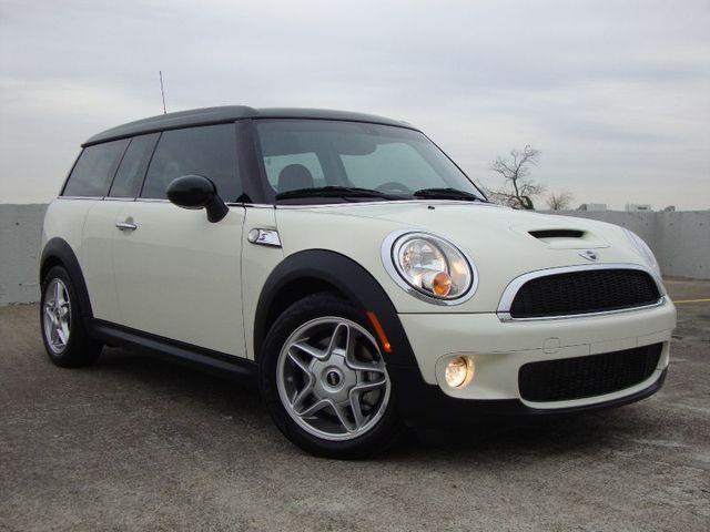 2008 Mini Cooper Clubman FWD SEL (cloth)