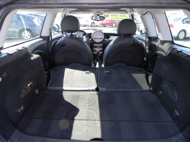 2009 Mini Cooper Clubman Unknown